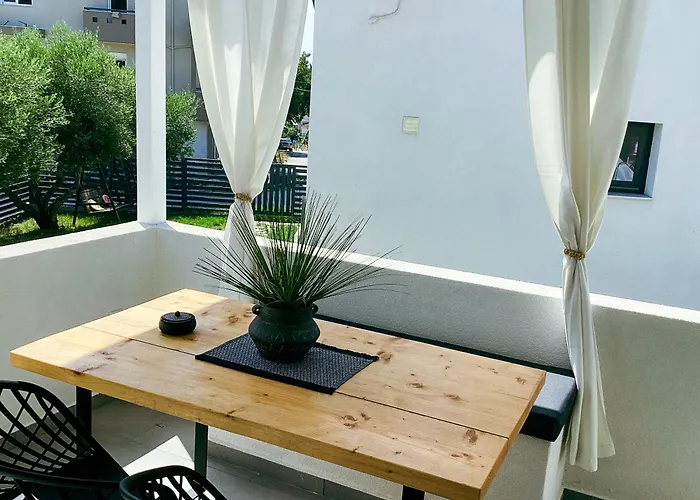 Gardy Landsted Nea Kallikrateia